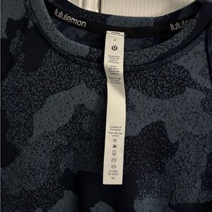 LULULEMON Never worn, Brand NEW! It’s Rulu Long Sleeve Run Shirt